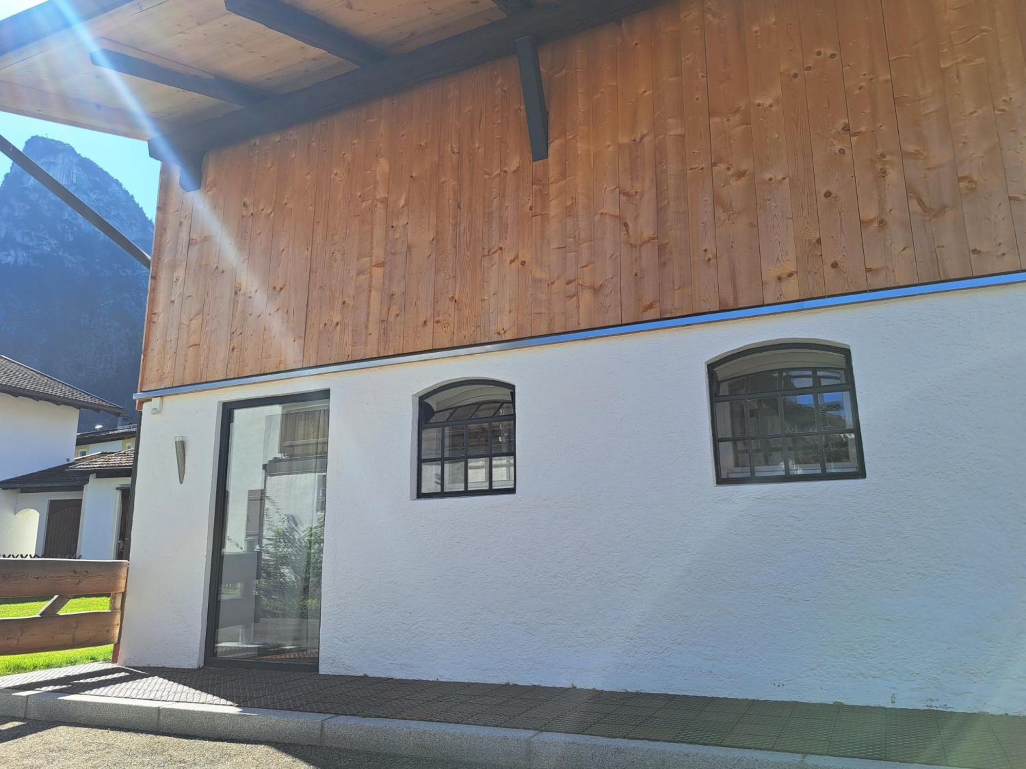 Neu! Ferienwohnungen Im Lueftlmalereck, Hennalahaus โอเบอร์อัมเมอร์เกา ภายนอก รูปภาพ