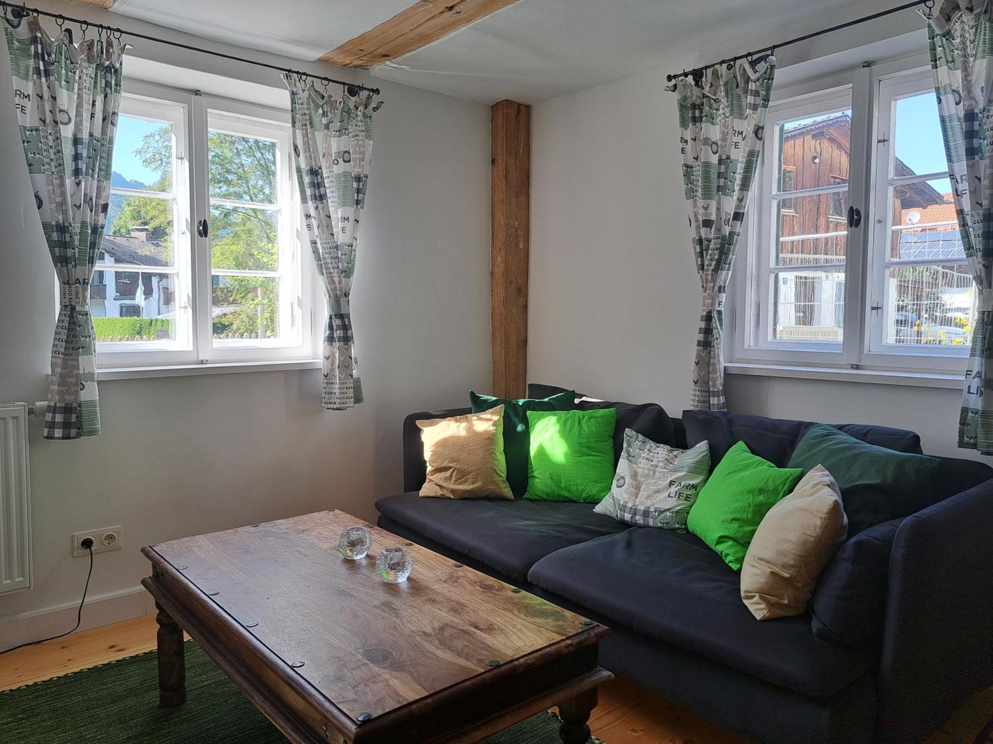 Neu! Ferienwohnungen Im Lueftlmalereck, Hennalahaus โอเบอร์อัมเมอร์เกา ภายนอก รูปภาพ