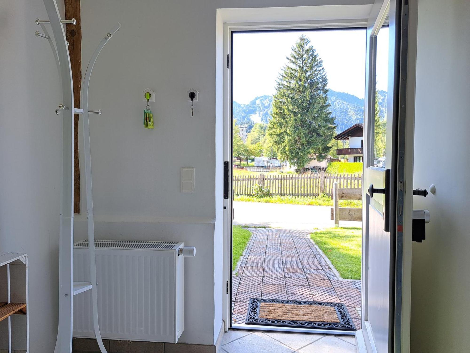 Neu! Ferienwohnungen Im Lueftlmalereck, Hennalahaus โอเบอร์อัมเมอร์เกา ภายนอก รูปภาพ